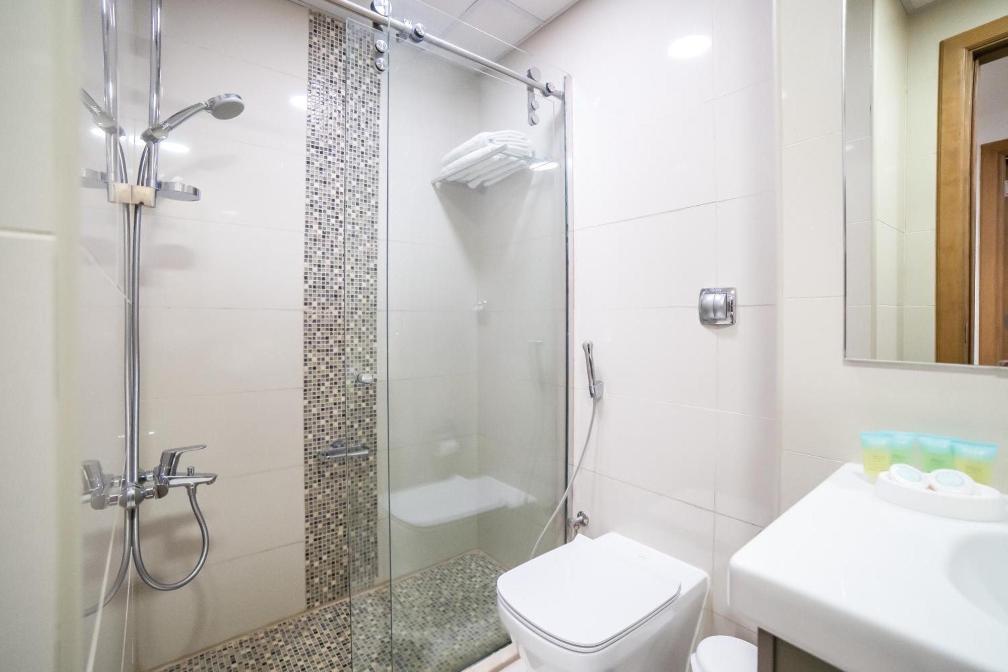 Continental Tower, Dubai Marina - Luton Vacation Homes 객실 사진