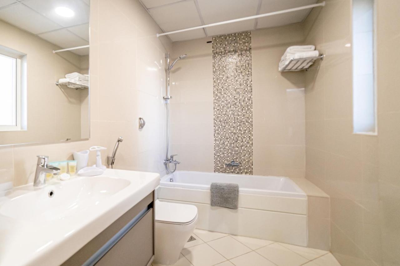 Continental Tower, Dubai Marina - Luton Vacation Homes 외부 사진